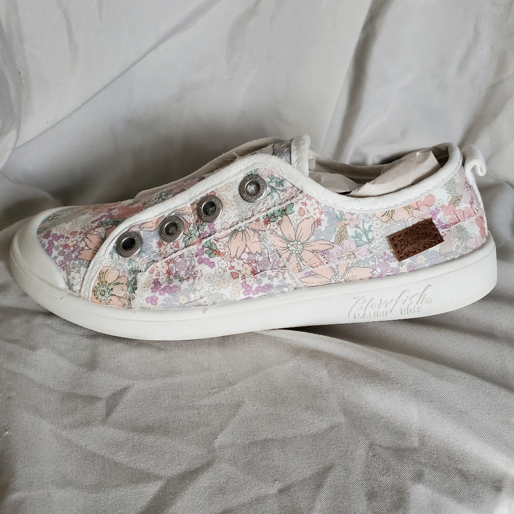 Blowfish Malibu Floral Casual Canvas Sneakers Multicolor Lowtop Shoes Fairy